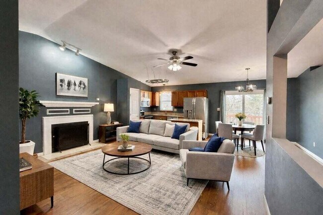 Building Photo - 4352 Cobblestone Knoll Dr