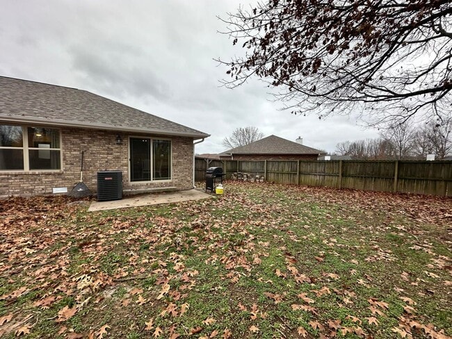 Building Photo - COMING SOON! All Brick Home in Battlefield