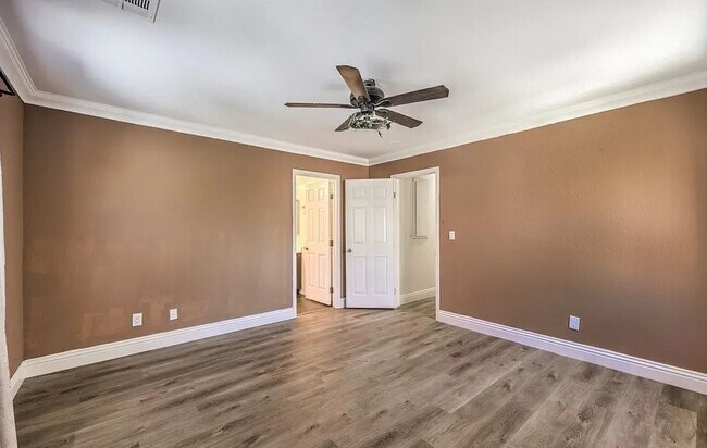 Building Photo - 1425 Bow Creek Ct