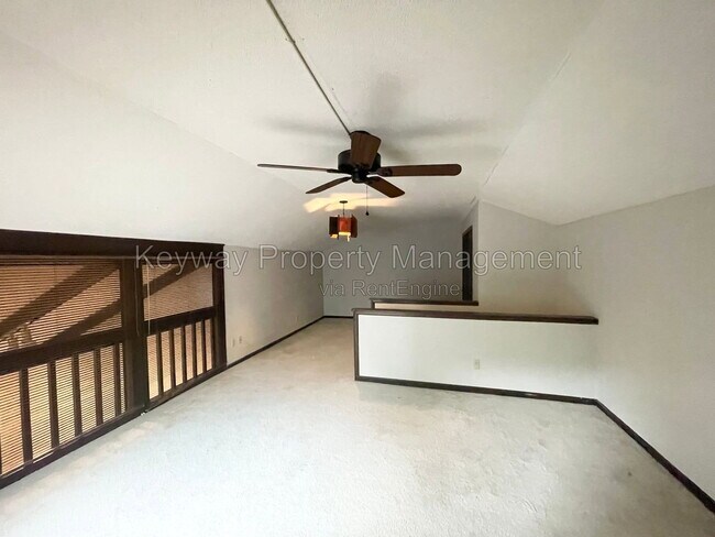 Building Photo - 839 Wimbledon Dr