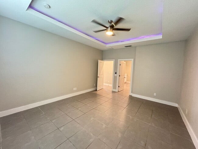 Building Photo - BEAUTIFUL Home 4 Bedroom, 2 Bathroom in Po...