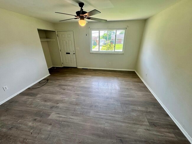 Building Photo - 12025 Wincanton Dr