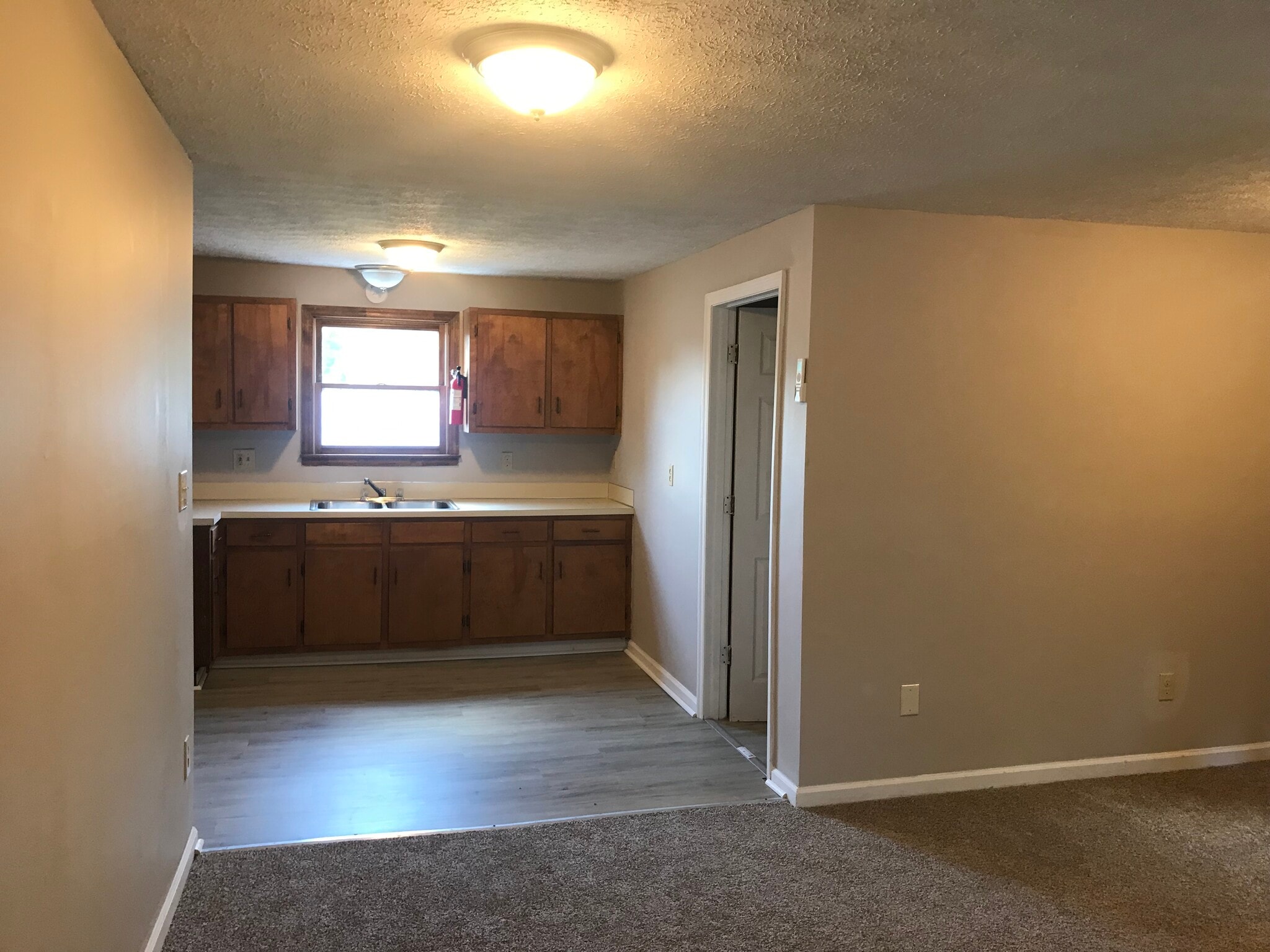 Building Photo - 1110 Broad St