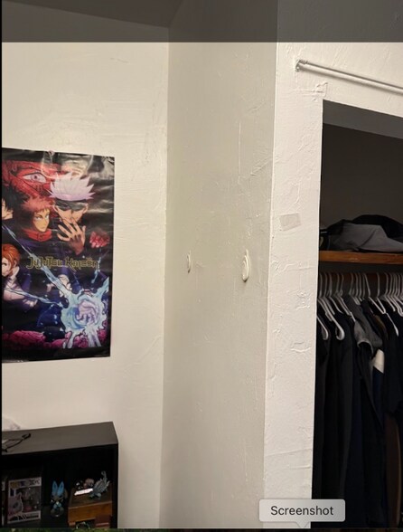 Building Photo - 1780 Le Roy Ave