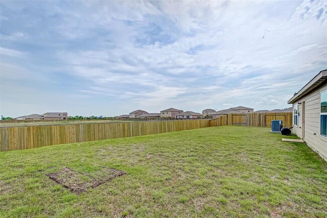 Building Photo - 12105 Seacrest Ln