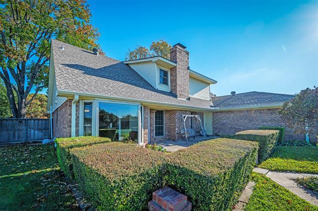 Building Photo - 2944 Knollwood Dr