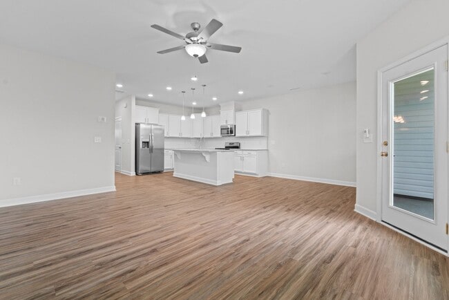 Building Photo - *Showings unavailable until August 1st!!*