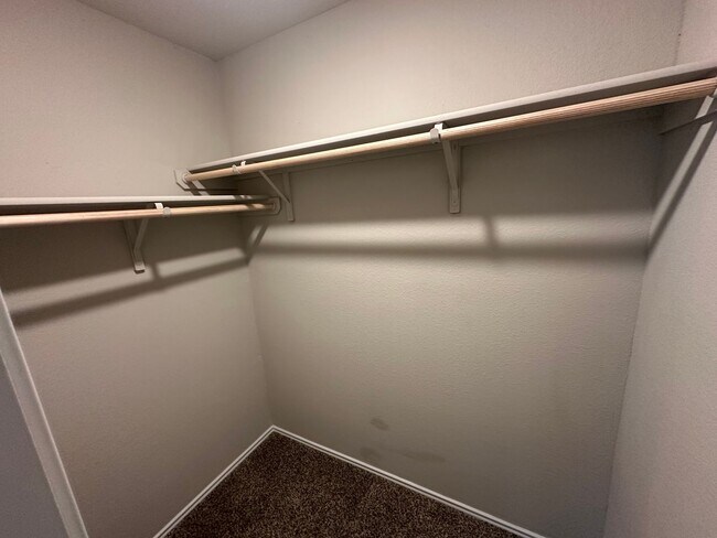 Building Photo - 5108 Karen Grn Dr