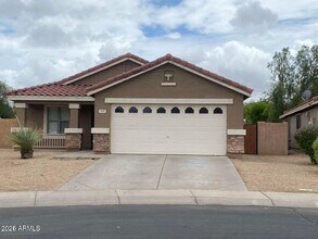 Building Photo - 1117 E Arabian Dr