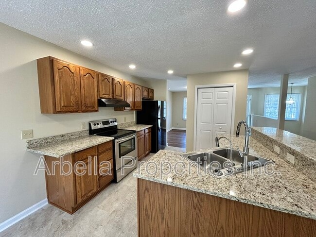 Building Photo - 1013 Cox Trail Pl