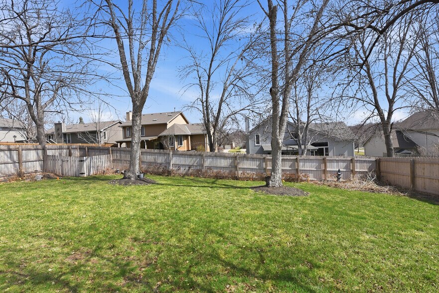 Building Photo - 4639 S 154th Avenue Cir