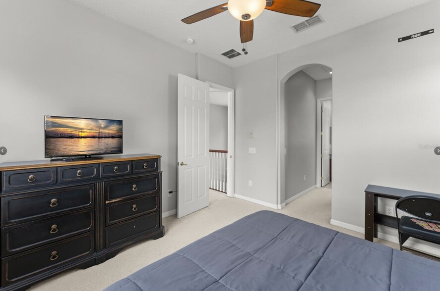 Building Photo - 14411 Hampshire Bay Cir