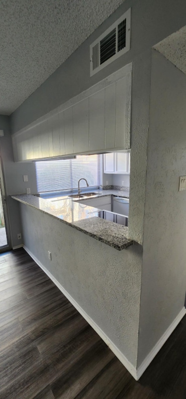 Building Photo - 705 Intrepid Dr