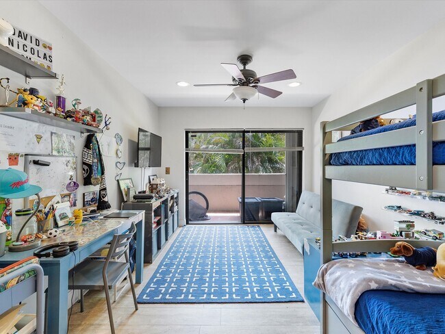 Building Photo - 9001 SW 94th St