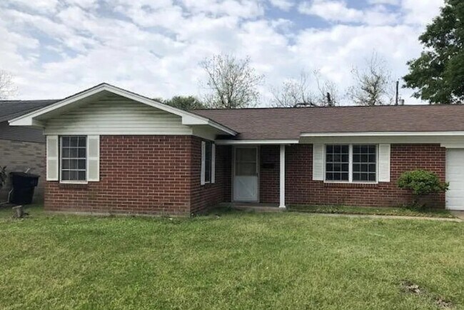 Building Photo - 720S 9th St