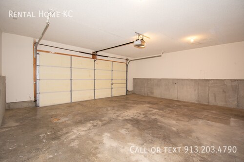 Building Photo - 23505 W 73rd Terrace