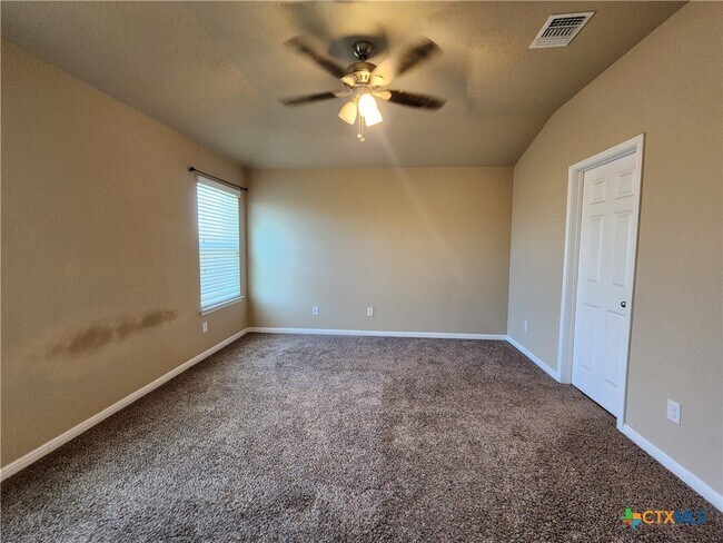 Building Photo - 2599 Diamondback Trail