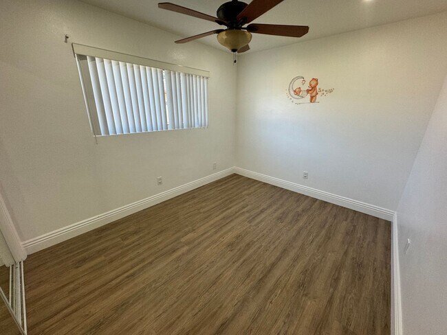 Building Photo - 3 bedroom - 1 bathroom in El Cajon