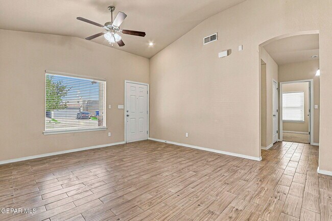 Building Photo - 14832 Orsten Artis Ave
