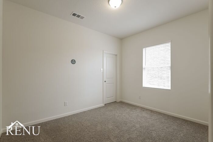 Building Photo - 6624 Charleston Dr