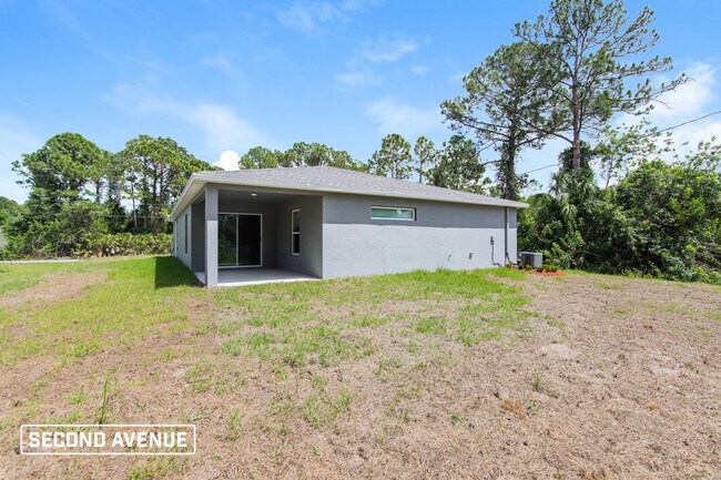 Building Photo - 3212 HALACKA AVE SE