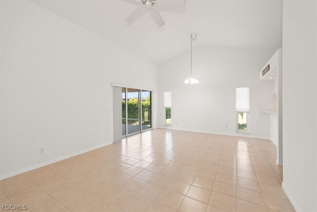 Building Photo - 16830 Sanibel Sunset Ct
