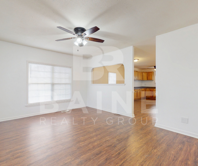 Building Photo - 2621 Sevier Ave