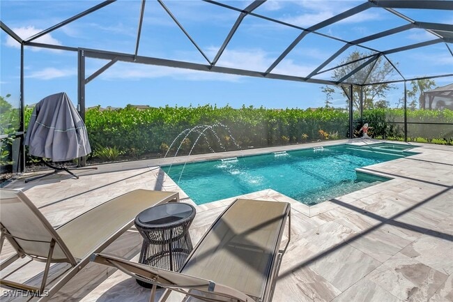 Building Photo - 9574 Everglades Dr