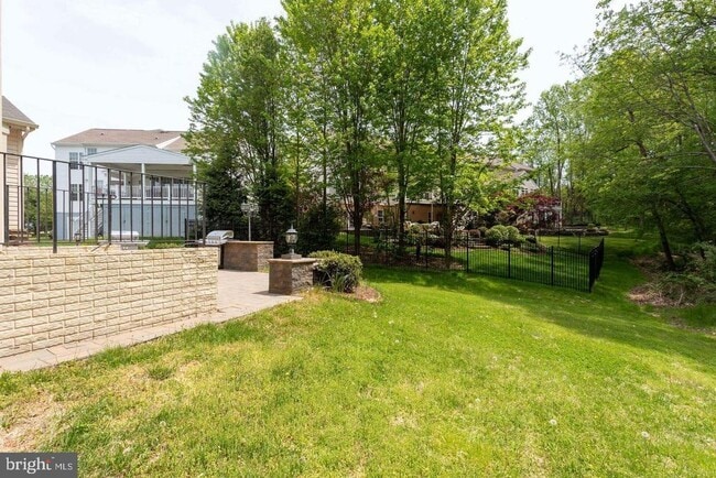 Building Photo - 8111 Alloway Ct