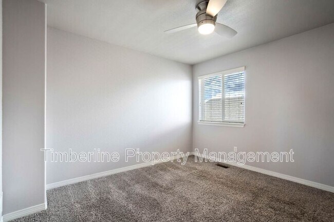 Building Photo - 10202 Boulder Ridge Dr