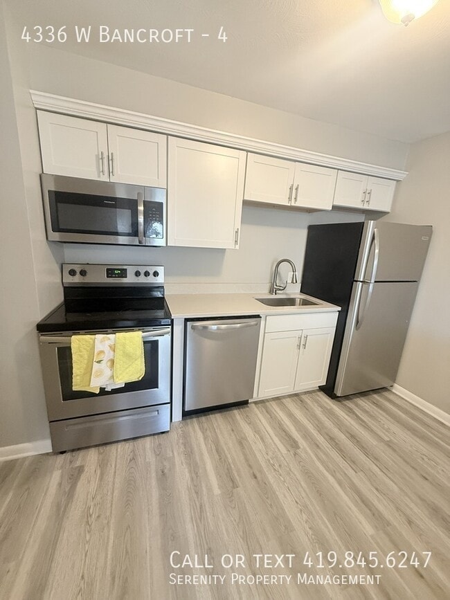 Building Photo - 4336 W Bancroft-4