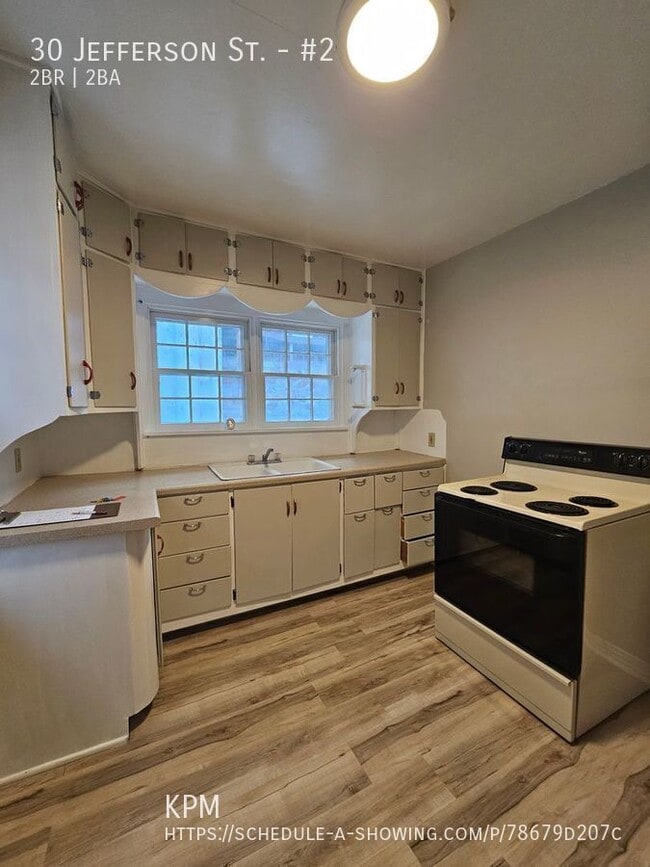 Building Photo - 30 Jefferson St