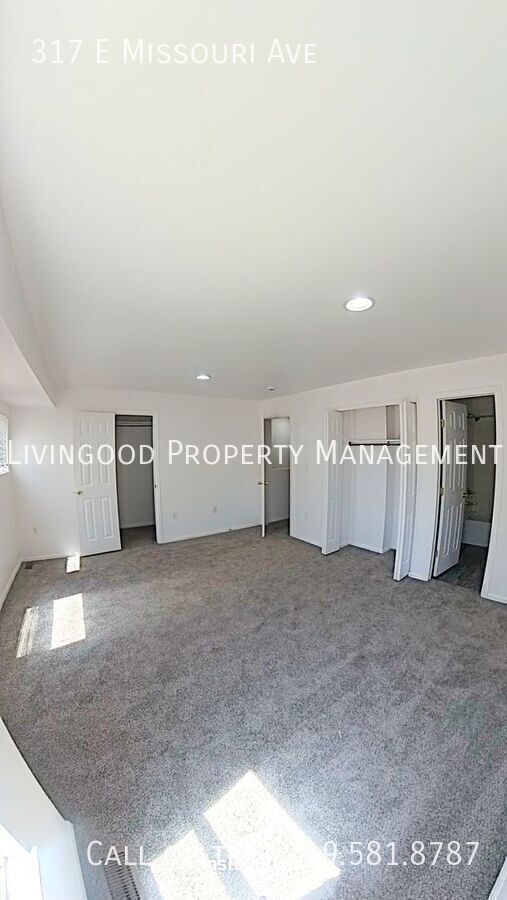 Building Photo - 317 E Missouri Ave