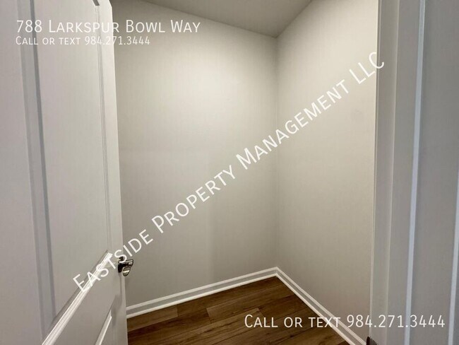 Building Photo - 788 Larkspur Bowl Wy