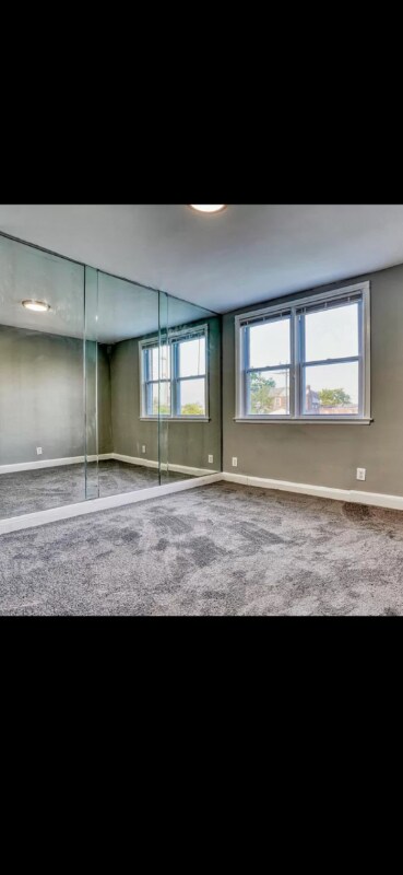 Building Photo - 3637 Dolfield Ave