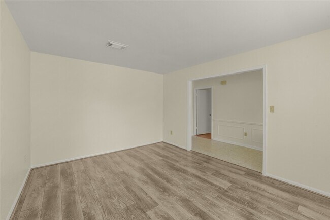 Building Photo - 7818 Kleingreen Ln