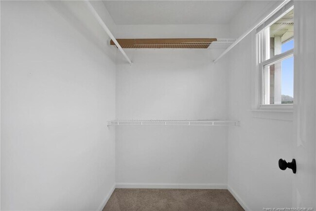 Building Photo - 1183 Helmsley Dr