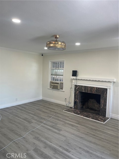 Building Photo - 3736 Veteran Ave