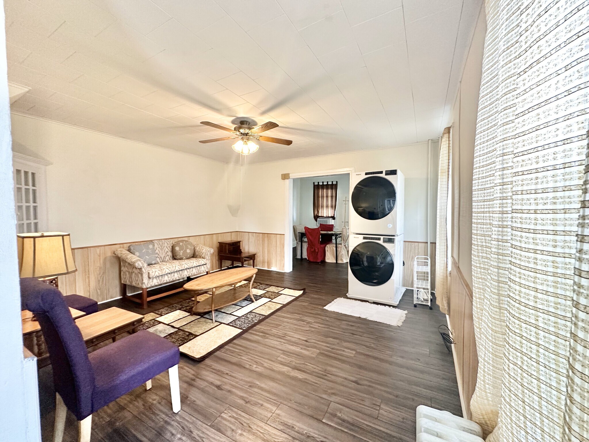 Building Photo - 1001 Cherry St