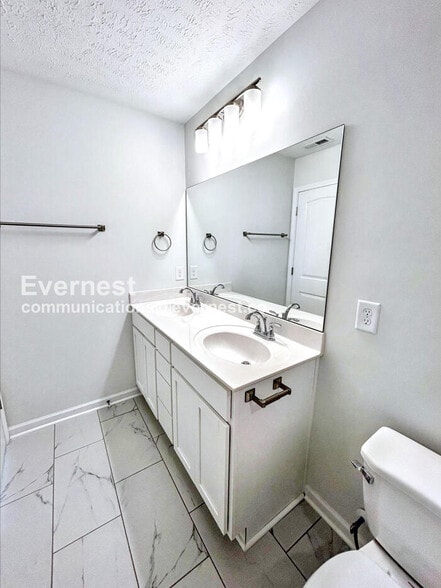 Building Photo - 211 Ansley Wy