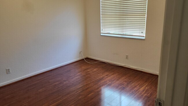 Building Photo - 4088 Lake Tahoe Cir
