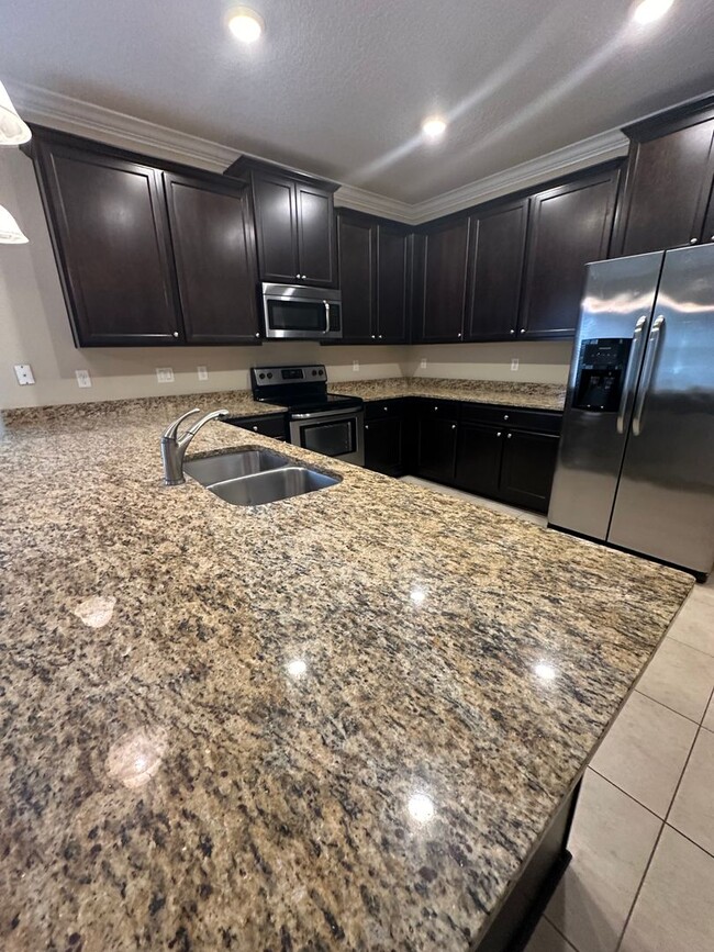 Building Photo - Oceanway Beauty, WOW Amenities, 4 Bedroom ...