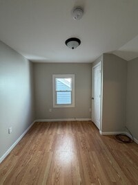 Building Photo - 49 Haledon Ave