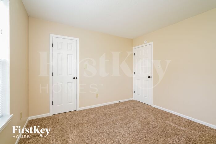 Building Photo - 4126 Beechwood Ct
