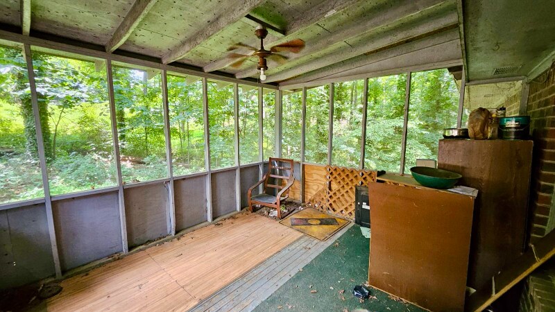 Building Photo - 409 Maplecliff Dr