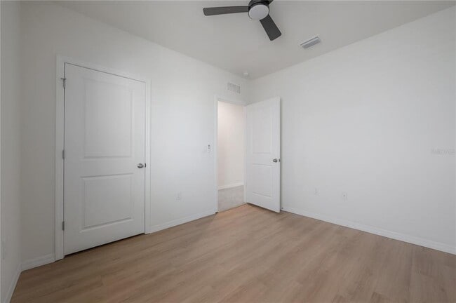 Building Photo - 17042 Oval Rum Dr