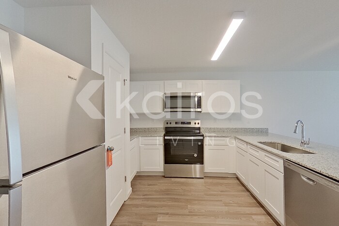 Building Photo - 7955 97th Ct
