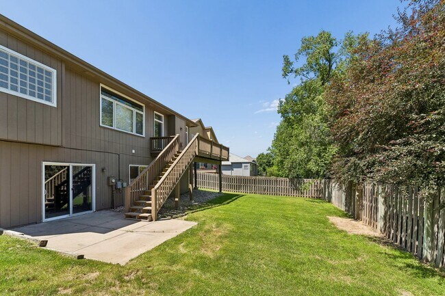 Building Photo - 4 Bedroom Elkhorn Ranch!