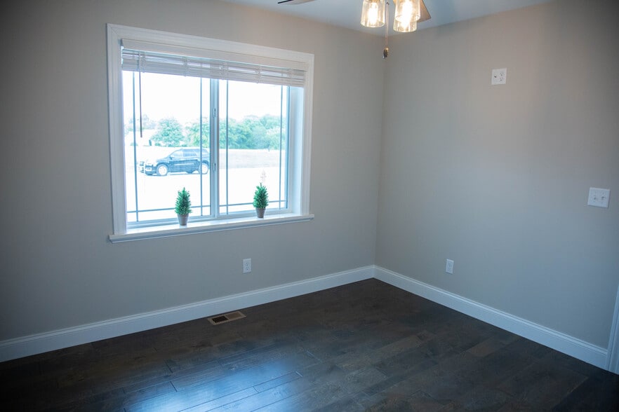 Building Photo - 2169 Black Foot Ln
