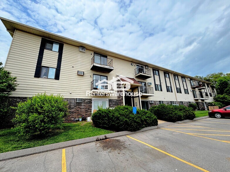 Building Photo - 1831 Fuller Rd